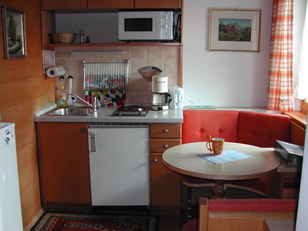 Haus Hubertus Apartment Reit im Winkl Room photo